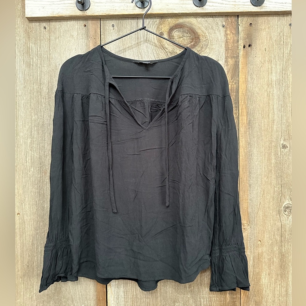 Express Boho Tie Front Blouse in Black Size Small Women’s